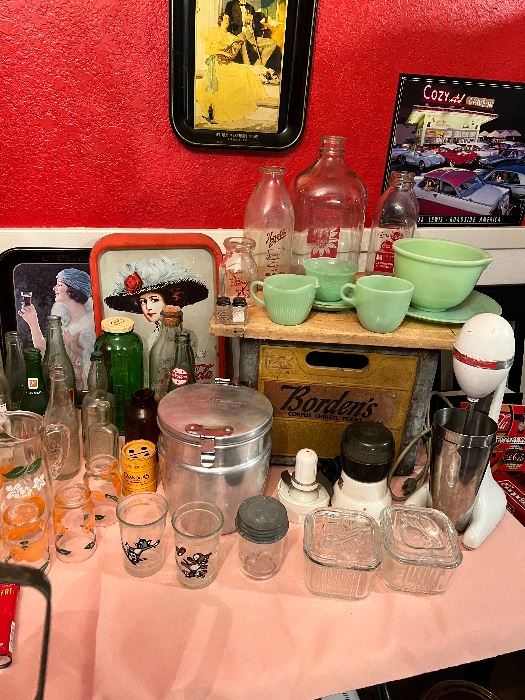 Jadeite, Vintage Metal Borden Milk Crate & Glass Milk Jugs, Vintage Kitchen Items