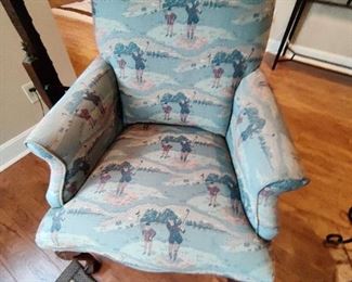 GOLF ACCENTED WINGBACK CHAIR