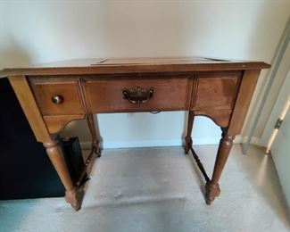 ACCNET WOODEN FURNTURE