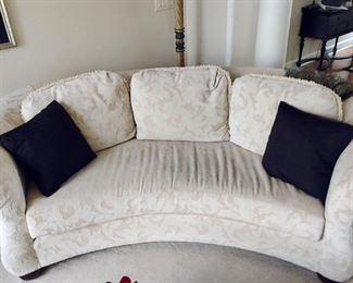 NORWALK FURNITURE - HANDCRAFTED USA QUALITY DECORATIVE COUCH