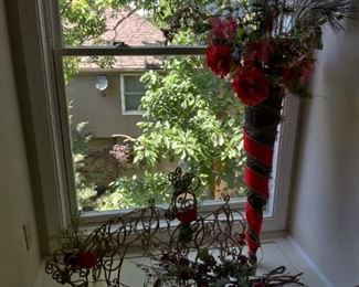 DECORATIVE HOMEGOODS