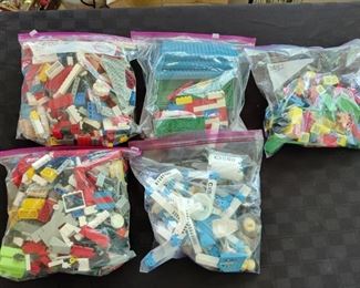 VINTAGE LEGOS