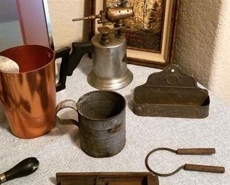 antique & vintage kitchen gadgets