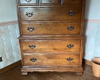 Heywood Wakefield Maple Chest with 5 Drawers