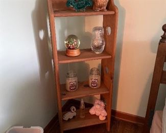 Mini Shelf and Contents