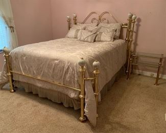 brass bed w night table