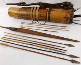 Antique Indonesian Dayak Hunting Bamboo Quiver, Arrows, Spear Tip and Clip