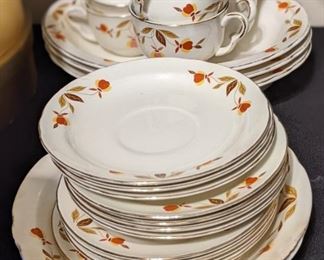 Dinnerware: Mary Dunbar