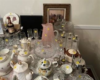Teapots, Glassware, China, Vases, Salt & Pepper Shakers, Teacups - Low Prices 