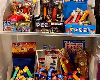 Movie Theater Pez Display Boxes w/ Pez Dispensers 