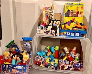 Movie Theater Pez Display Boxes w/ Pez Dispensers 