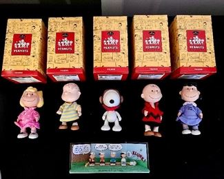 Hallmark Peanuts Charlie Brown Figurines
