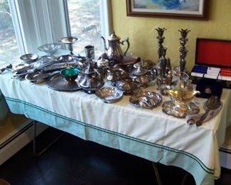 SILVER-PLATED TEA SETS & OTHER SERVING ITEMS