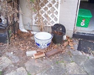 OLD SAUSAGE PRESS & JARDINIERE