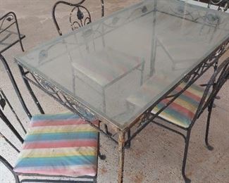 Woodard Style table and chairs