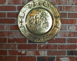 Brass wall plate