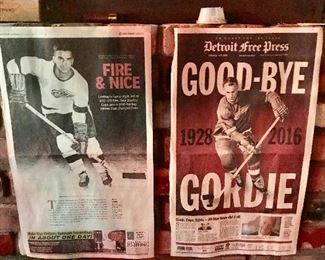 Detroit Red Wings Gordie Howe newspaper article memorabilia - basement 