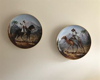 Decorative plates - living room 