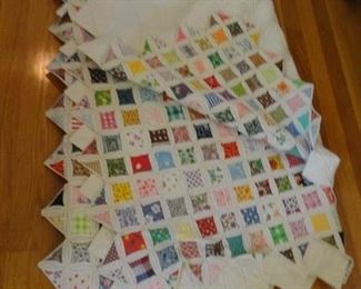 This Vintage Quilt is in excellent shape (Full/Queen)
