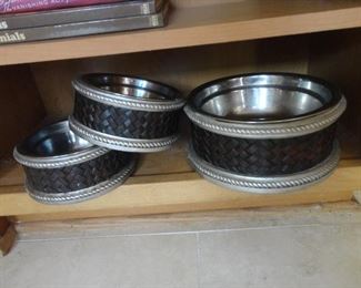 Pet Bowls with Stainless removable bowls inside for easy cleaning