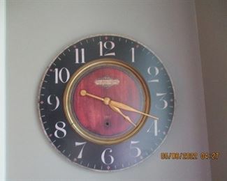 Uttermost Wal Clock
