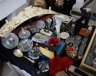 lots of great glass and trinkets