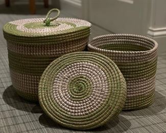 Decorative lidded baskets.