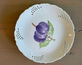 Set of 8 (7 shown) lattice trim fruit motif salad/dessert plates. Photo 6 of 7.