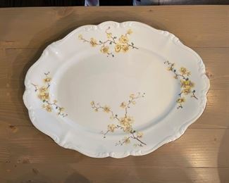 Johann Haviland pattern JOH104 china set (yellow flowers, brown branches with pompadour shape, Yellow Flowers). Set includes 11 dinner plates, 12 salad/dessert plates, 7 bowls, 12 tea cups and saucers, 1 soup tureen, 2 vegetable platters and a sauce boat with under plate. Photo 5 of 7.