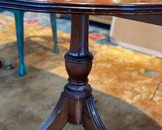 Vintage Georgian double pedestal mahogany dining table with brass claw feet. Measures 80" W x 31" D x 29" H with 28" clearance. Photo 3 of 4.