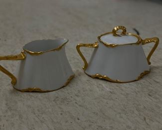 E. Woodman Limoges creamer & sugar set. Photo 1 of 2.