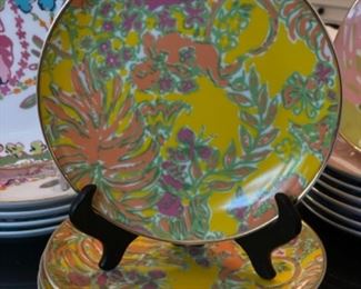 Set of 15 Lilly Pulitzer Dessert Plates.