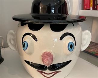 Derby Dan Muggsy Cookie Jar. Photo 1 of 2.