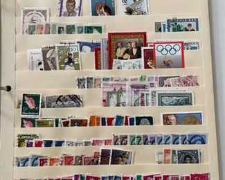 HUGE US and International Stamp Collection. Photo 8 of 8.