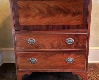 Antique mule chest. Photo 1 of 2.