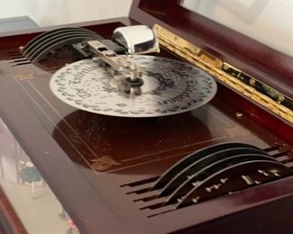 Reproduction metal disc music box - 2 available. Photo 4 of 4.