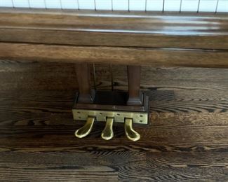 1985 Steinway & Sons Model B Baby Grand Piano in Maple Finish. Serial #492943. Photo 3 of 9.