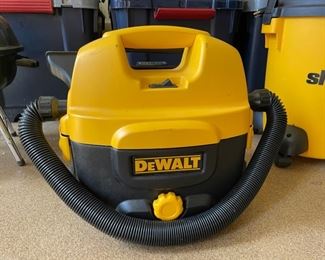 DeWalt Vac.