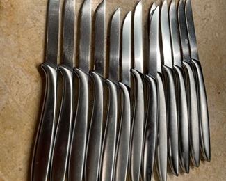 Set of 12 Vintage Gerber Miming Steak Knives.
