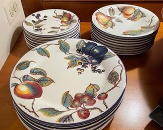 Sample of Dinnerware.