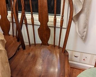 Set of Dining Chairs ~ Lovely!