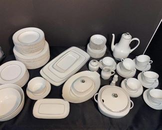 Lorenz Hutschen Reuther Dishes