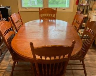 Oval Dining Table with 6 Pressed Back Chairs