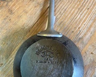 Magnalite skillet USA 8”
