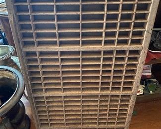 Printing press stamp tray
