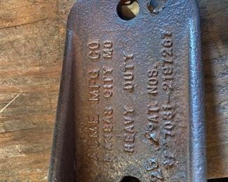 Early cast iron trailer hitch - Acme MFG Co 1930’s

