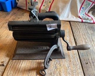 Crown collar and cuff iron Pat’d Nov. 2, 1875 working 
