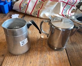 Set of 2 coffee pots - aluminum and stainless 