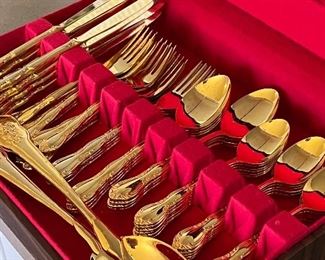 GOLD CONTINENTAL STAINLESS SILVERWARE