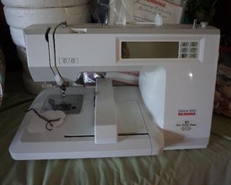 Bernina Deco 650 Embroidery Machine